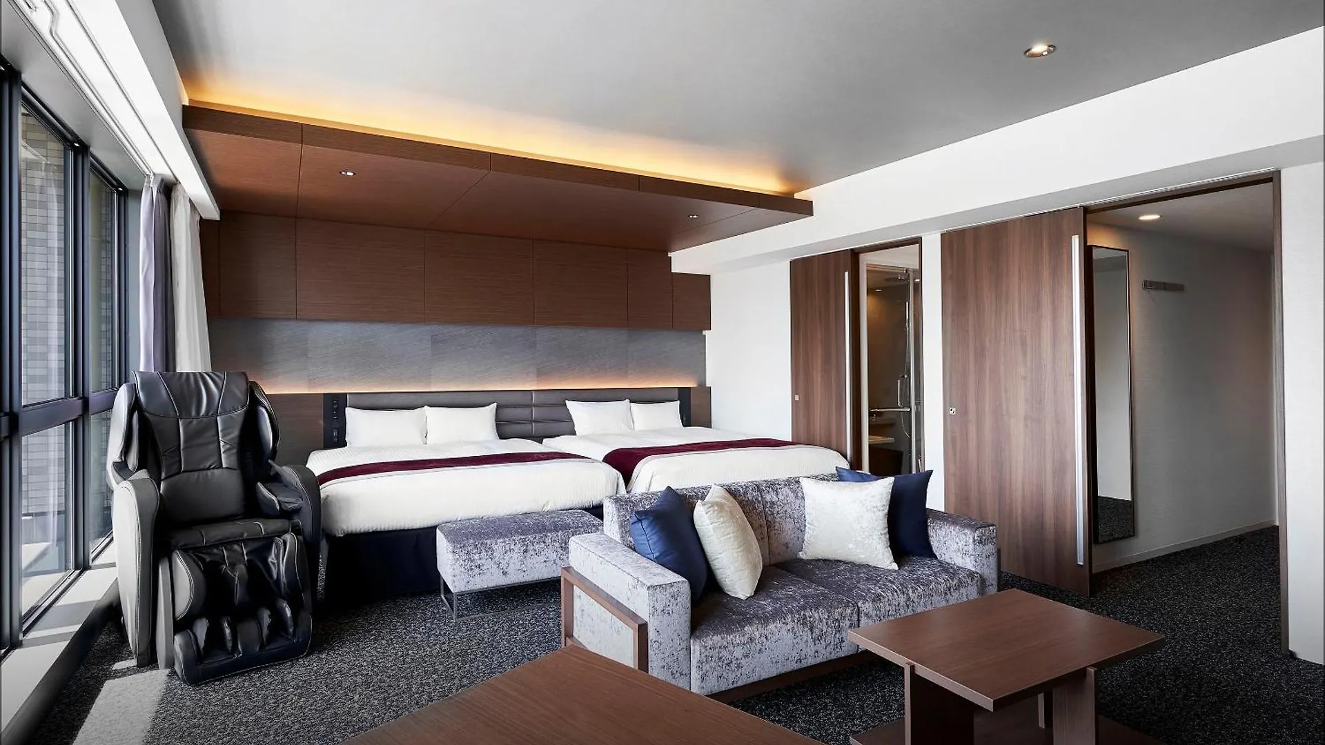 Daiwa Roynet Hotel Kobe-Sannomiya Premier 4*, Kobe